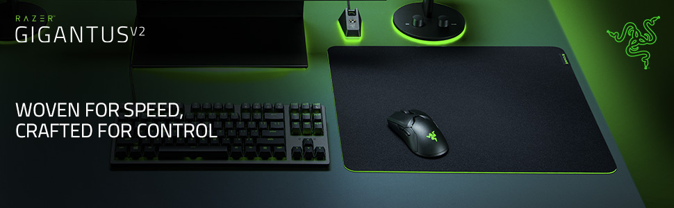 Razer Gigantus V2 Large - Tapis de Souris focus  de Jeu Souple pour Un Style de Jeu Rapide et Un contrôle Optimal, 450 x 400 x 3mm, Tissu texturé en microtissu, Caoutchouc antidérapant - Noir